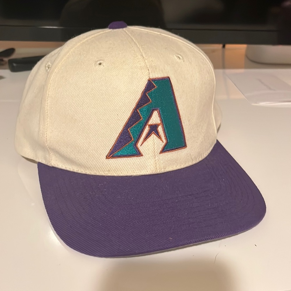 Arizoa Diamond Backs Sport Specialties Snapback
